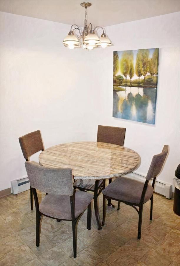 Stay Anchorage! Furnished Two Bedroom Apartments With High Speed Wifi ภายนอก รูปภาพ