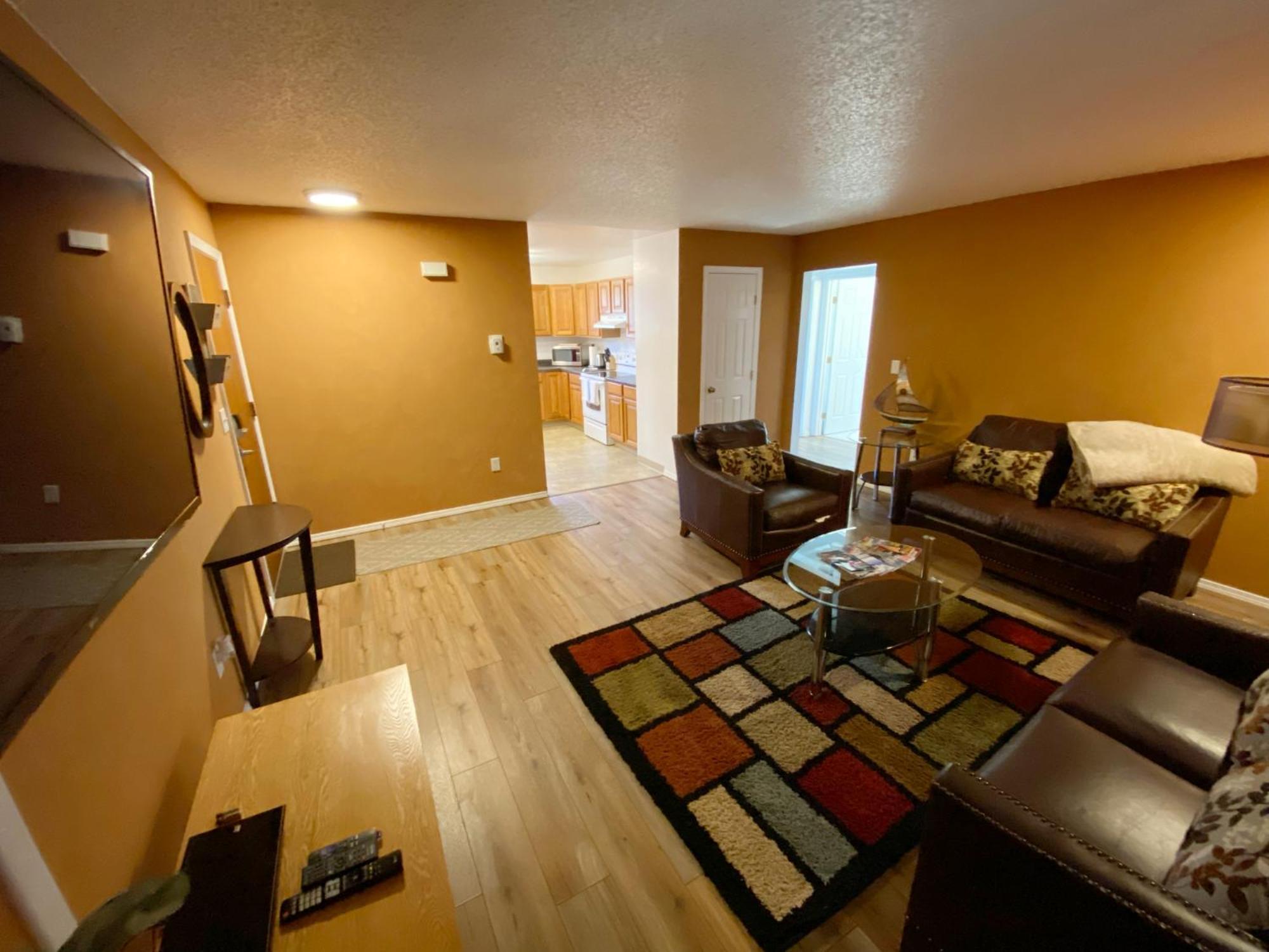 Stay Anchorage! Furnished Two Bedroom Apartments With High Speed Wifi ภายนอก รูปภาพ