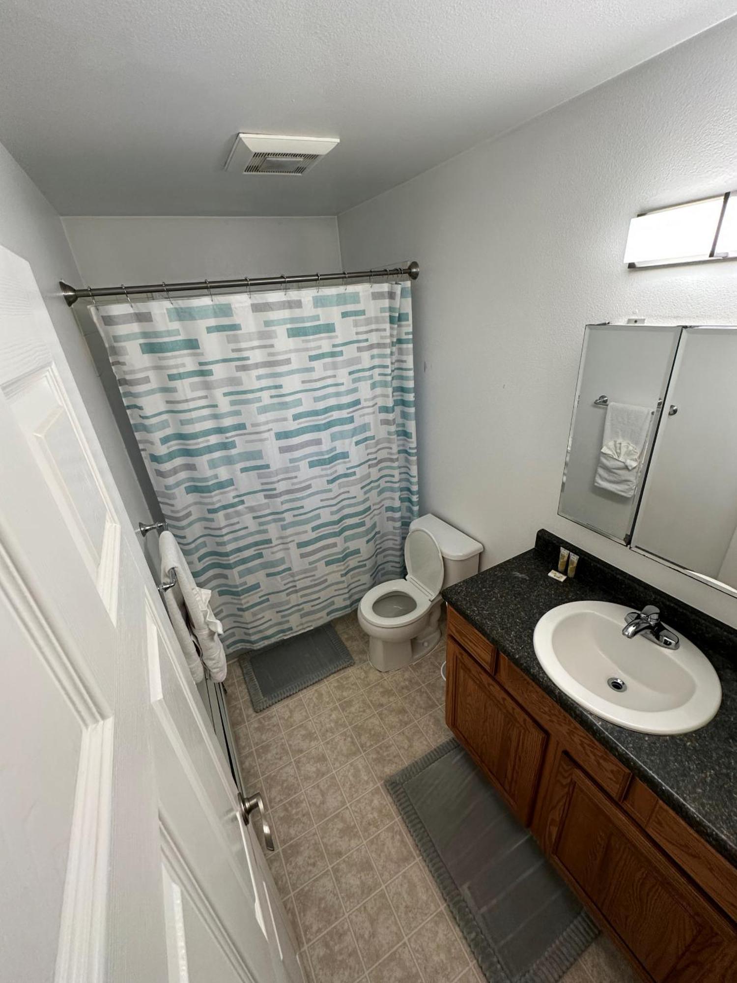 Stay Anchorage! Furnished Two Bedroom Apartments With High Speed Wifi ห้อง รูปภาพ